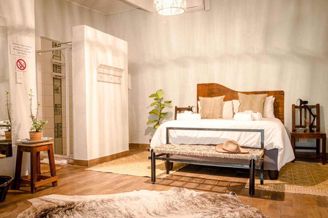 Francines Venue Pty Ltd Bed & Breakfast โฮดสปรูท ภายนอก รูปภาพ